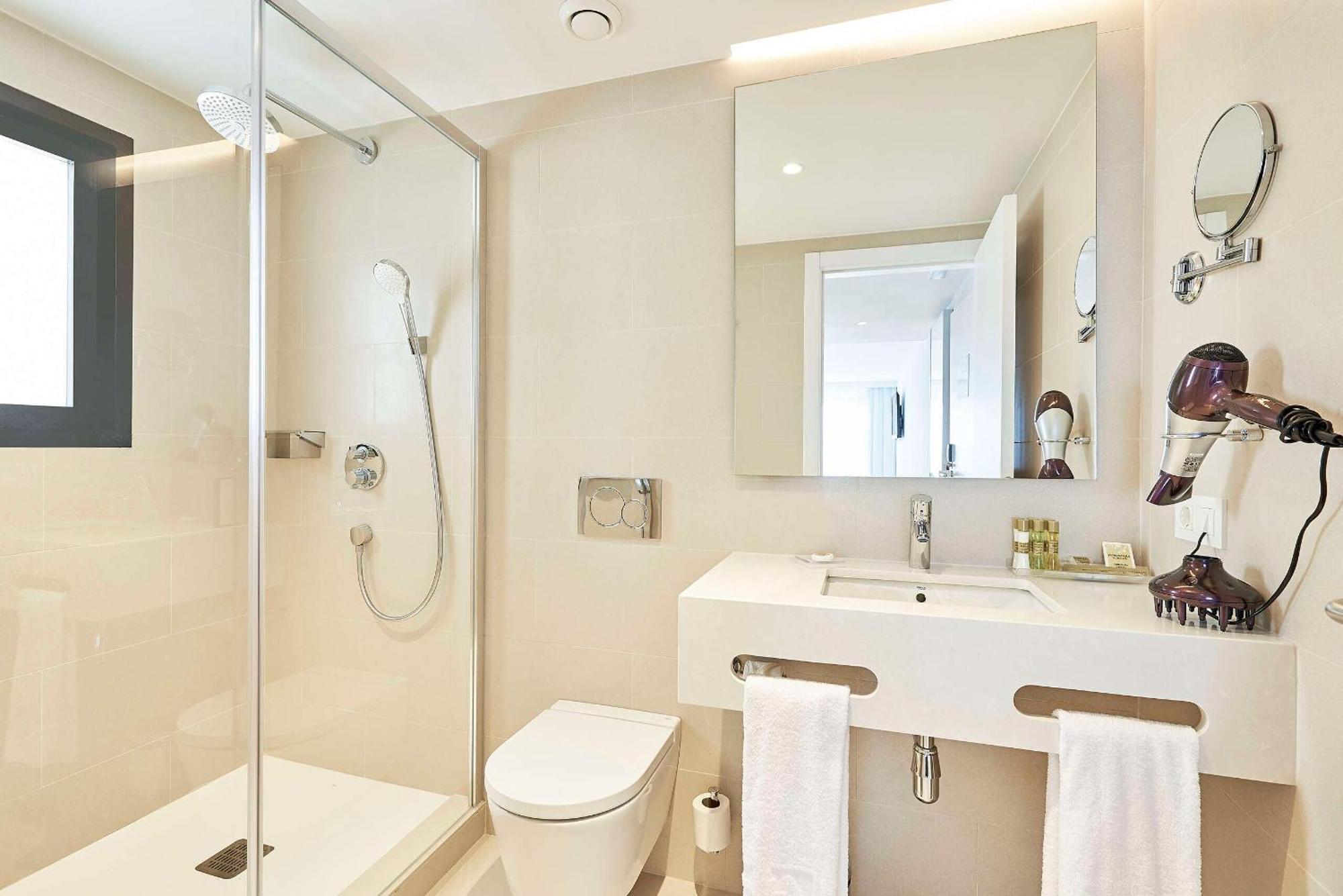 Suite with Sea View,1743161082:JPEG